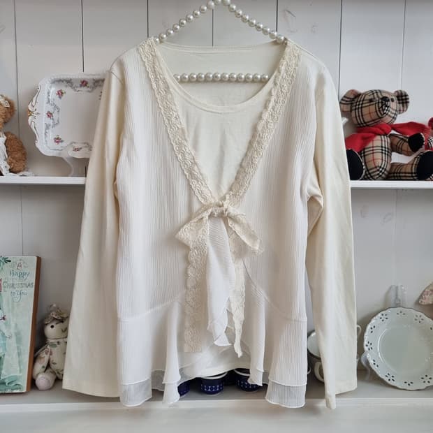 레이스 리본 아이보리 블라우스