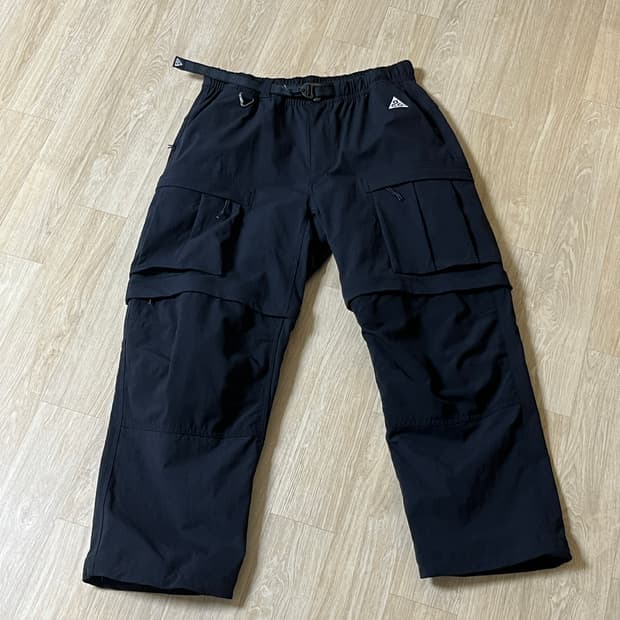 나이키 ACG 스미스 서밋 카고 팬츠 블랙 아시아 팝니다.