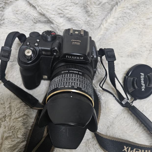 후지 파인픽스 s9600 레트로 디카 디지털카메라