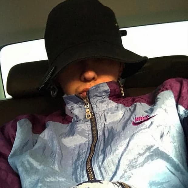 [XL]나이키 올드스쿨 빈티지 바람막이 지디님 착용