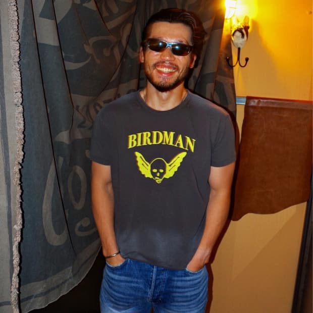 BIRDNOTE DISTRESSED BIRD MAN T 46