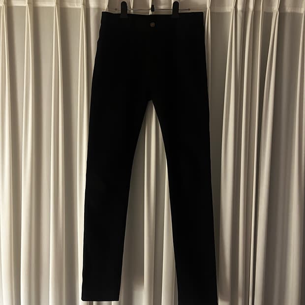 셀린느 fw19 에디기 블랙 코튼진