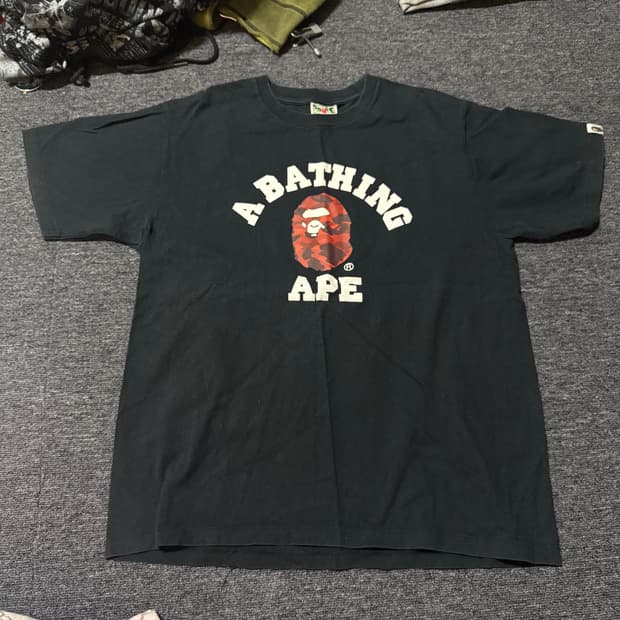 L) 베이프 컬러 카모 컬리지 티셔츠