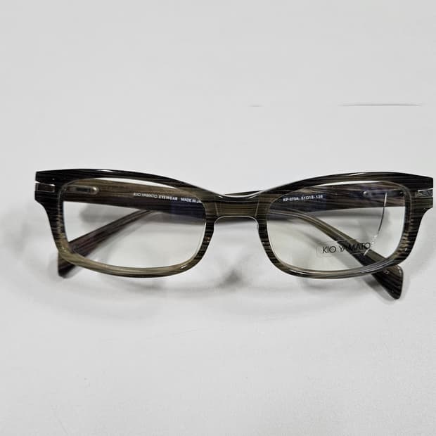 키오 야마토 빈티지 안경