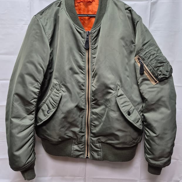 아비렉스 ma-1 자켓