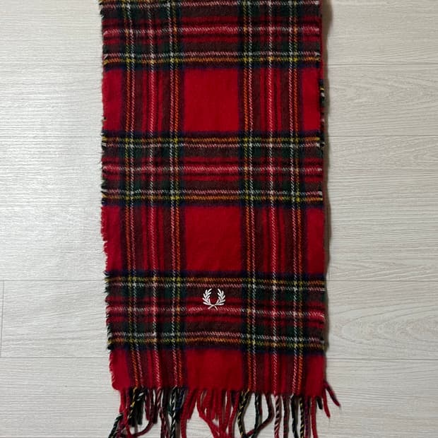 프레드페리 울 체크 머플러