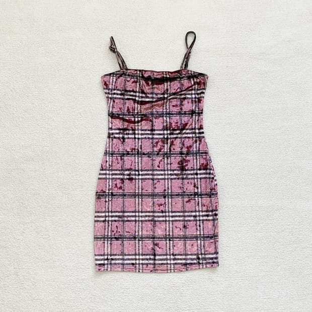 캐캐체 아무깔 펑크 y2k 벨벳 원피스