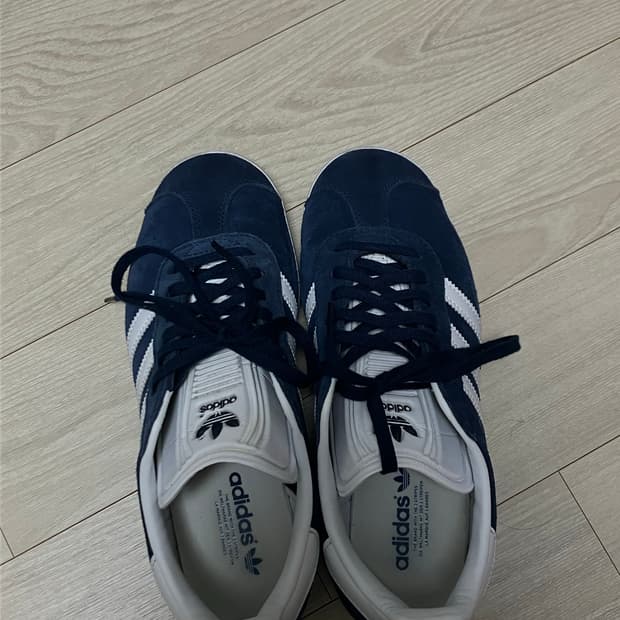 아디다스 가젤 네이비