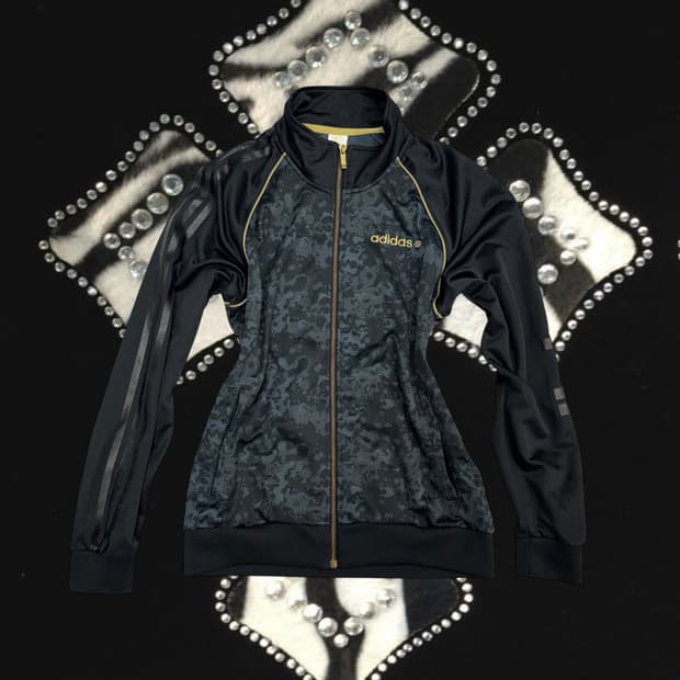 00‘s adidas zip-up