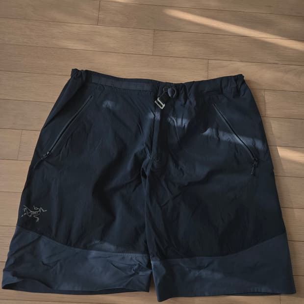 아크테릭스 하프 팬츠 반바지 xl