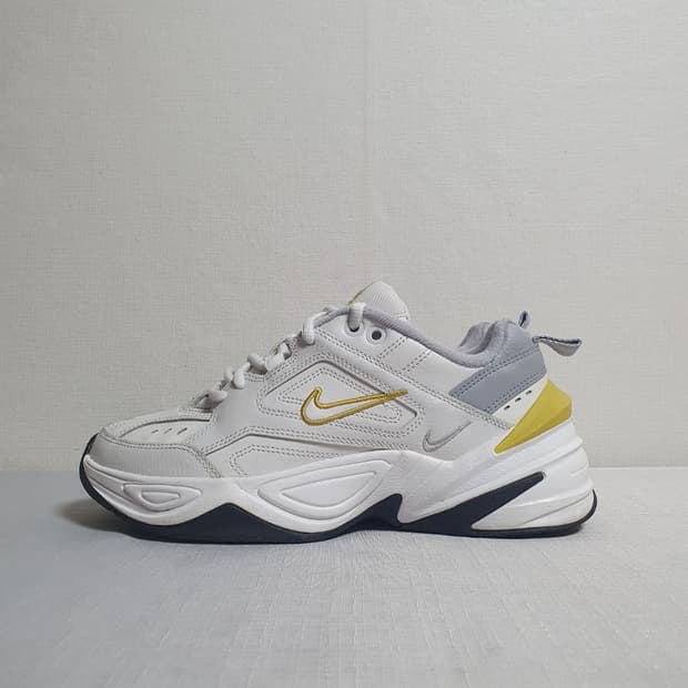 235mm 나이키 M2K 테크노 플래티넘 틴트 셀러리 운동화