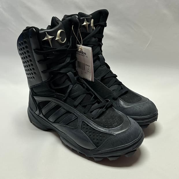 (275) 아디다스 x 떠그 클럽 GSG9 부츠 코어 블랙 새제품