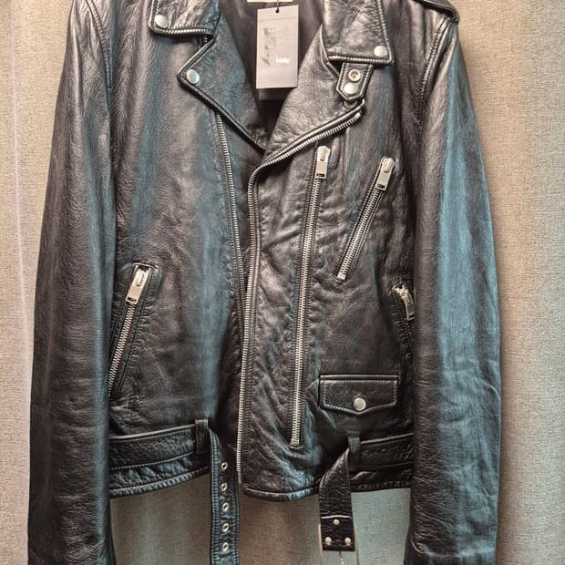 생로랑 L17 블러드러스터 52