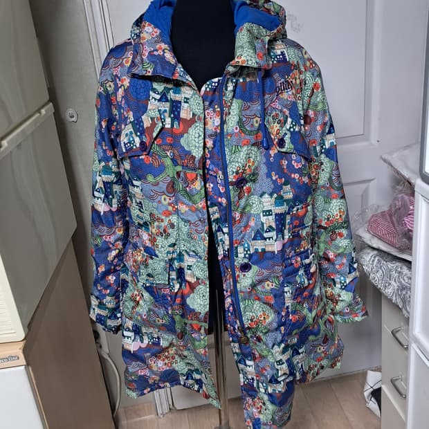 오일릴리 후드 점퍼 자켓 38(얇은 충전재있음)55~날씬66