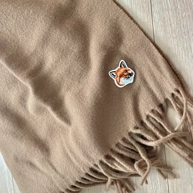 메종키츠네 23ss 머플러