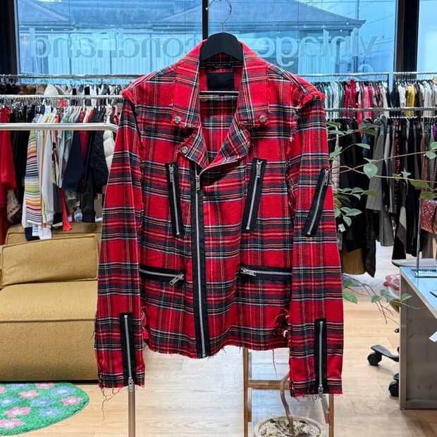 나인티나인퍼센트이즈 레드 체크 바이커 자켓 