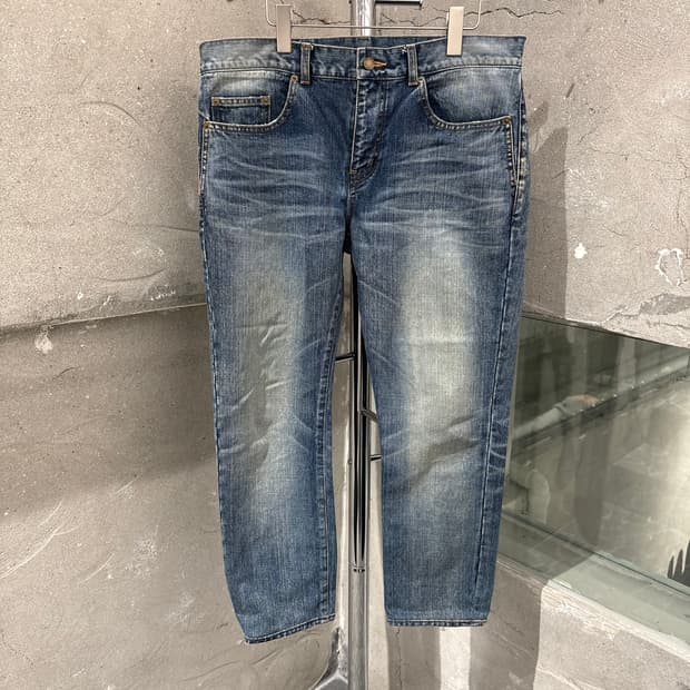 생로랑 백패치 스키니 데님 팬츠