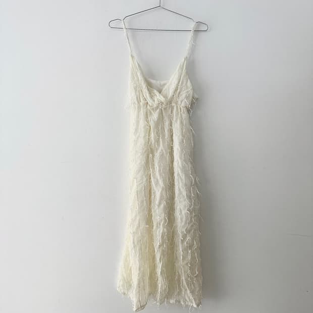 Tassel layered sleeveless ops / ivory