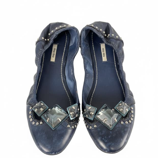 미우미우(Miu Miu) 크리스탈 스터드 플랫슈즈 225-230