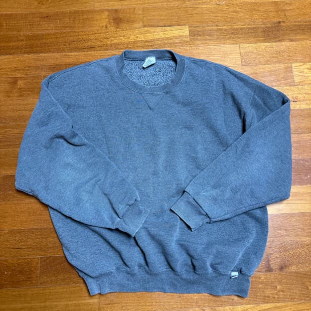 빈티지 러셀 맨투맨 차콜 xl