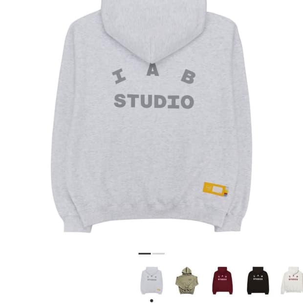 IAB studio 후드티 