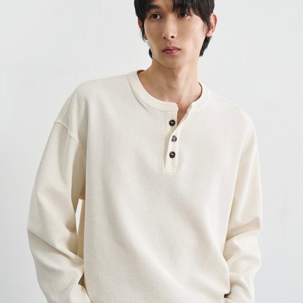 (새상품)(L) 드로우핏 코튼 와플 헨리넥 티셔츠 [IVORY] 판매