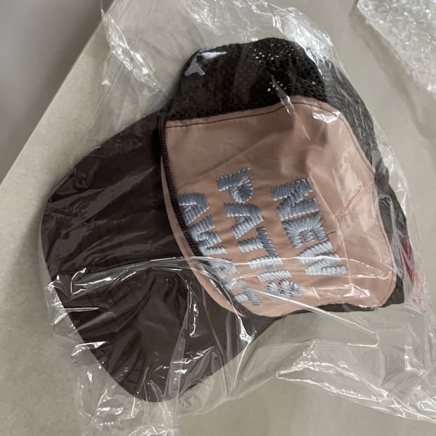 알렉스조노 볼캡