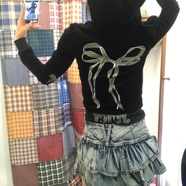 쥬시꾸띄르 블랙 리본 패턴 후드집업