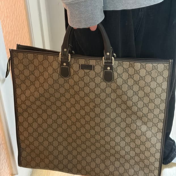 구찌 정품 빅 토트백