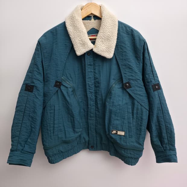 [L] 80's 나이키 삼나스포츠 쉐르파 나일론 점퍼