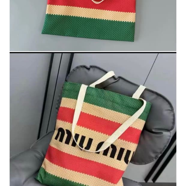 미우미우 에코백 새상품 