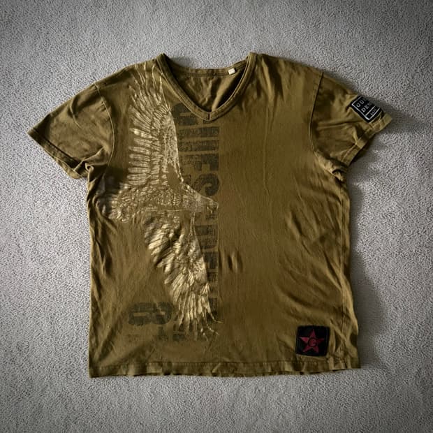 Guess vintage t shirt