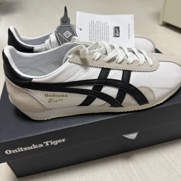 오니츠카카이거 블랙화이트