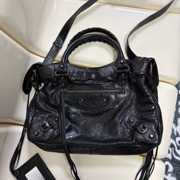 [A 정품] 발렌시아가 시티 모터백 타운 블랙