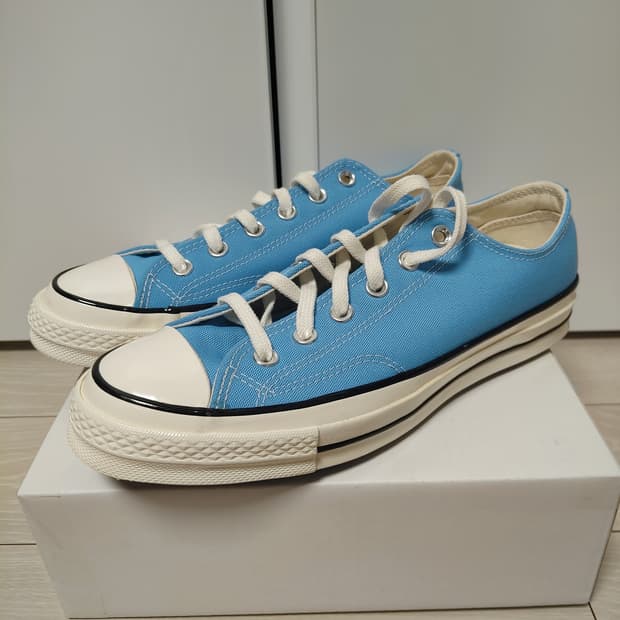 새상품 컨버스 척 285