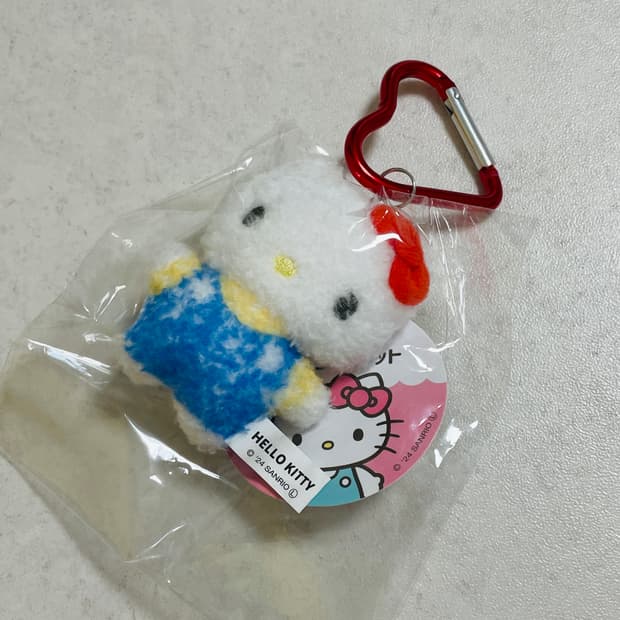 헬로키티 미니미니 마스코트 하트 카라비너