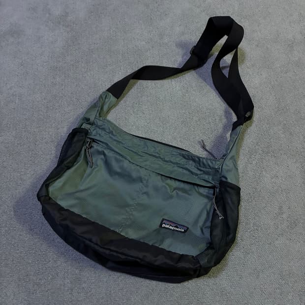 파타고니아 크로스백