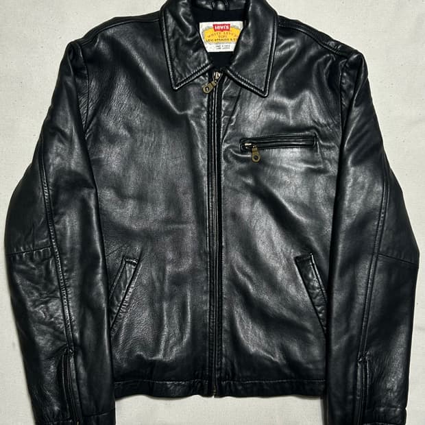 🫶🏻 90‘s 리바이스 빈티지 쉽스킨 레더자켓 🫶🏻