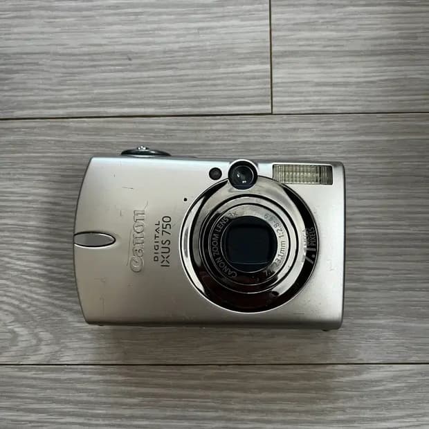 캐논 익서스 750 디지털카메라