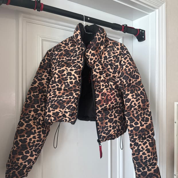 toh 티오에이치 레오파드 숏패딩 점퍼