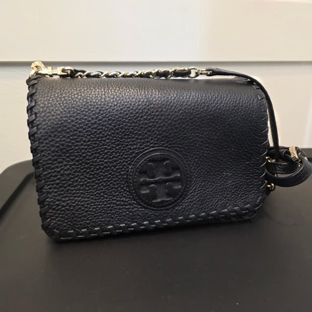 토리버치 마리오 콤보 크로스바디 백 블랙 그레인가죽