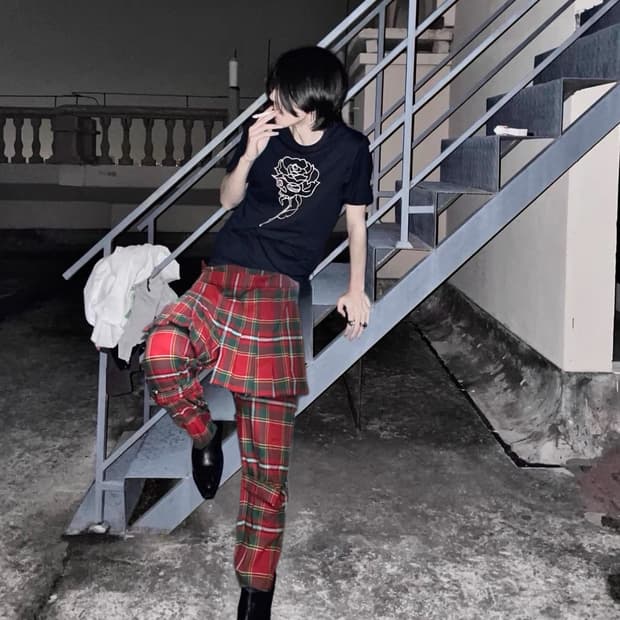 버버리  로얄 탄탄 체크 울 본디지 스커트 체크팬츠