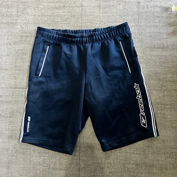 Reebok 리복 올드스쿨스트릿 사이드라인 하프팬츠 반바지