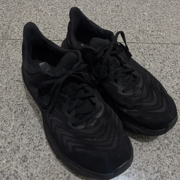 [275] 호카 아라히6 블랙