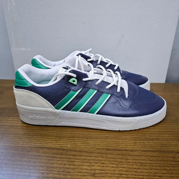 아디다스 라이벌리 로우 '섀도우 네이비 그린