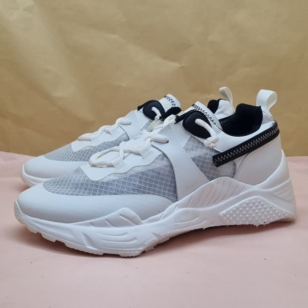 질바이질 스튜어트 운동화 39 250