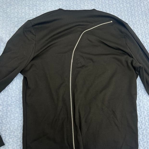 [3] yyyy SCAR LINE LONG SLEEVE
