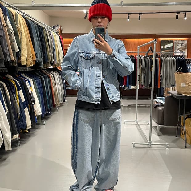 90‘s 리바이스 데님 자켓 (Made in italy)  