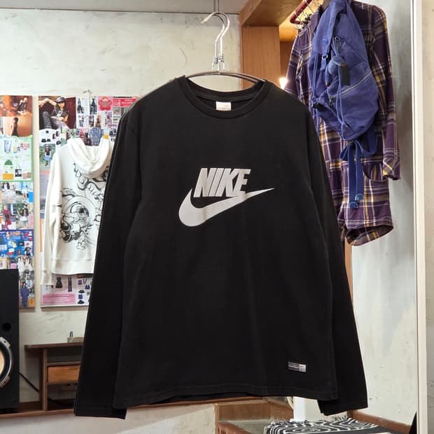나이키 스우시 로고 블랙 롱슬리브