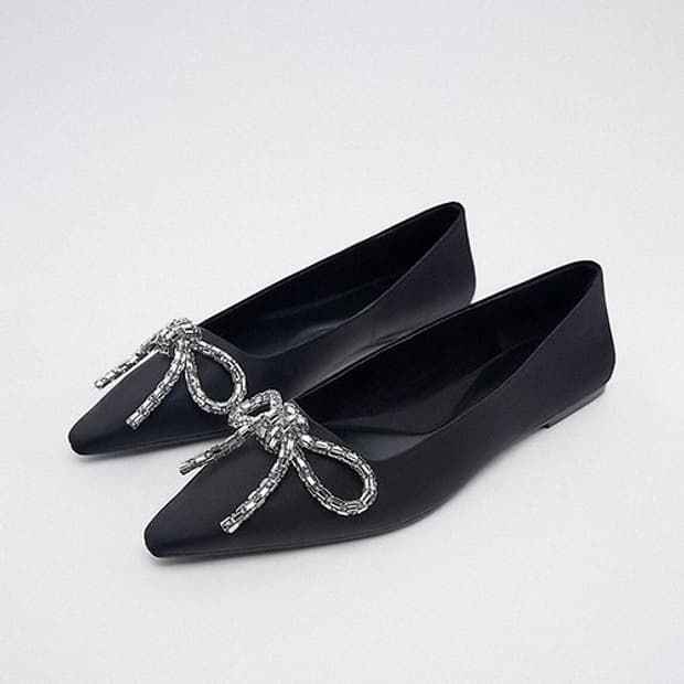 자라 플랫슈즈 37